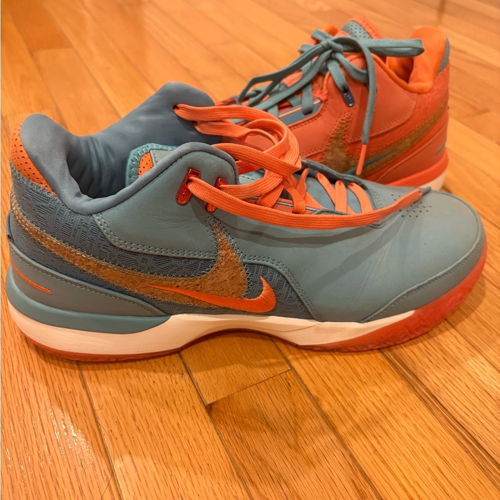 Nike LeBron NXXT basketball shoes men’s 11.5